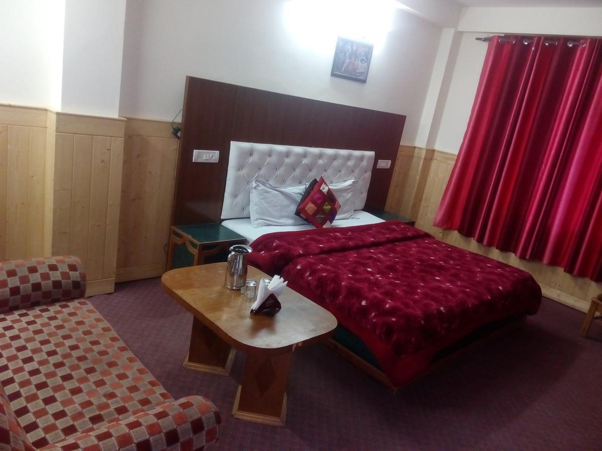Gautam Hotel & Cottage Manali (Himachal Pradesh) Ngoại thất bức ảnh